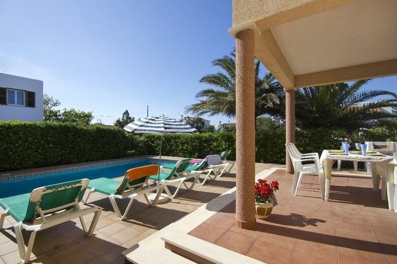 Villa Menorca Oliveres 2