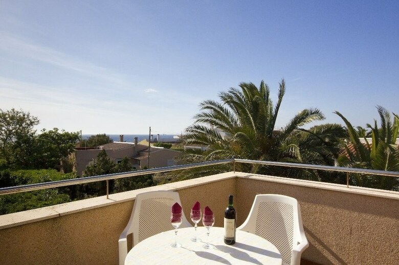 Villa Menorca Oliveres 2