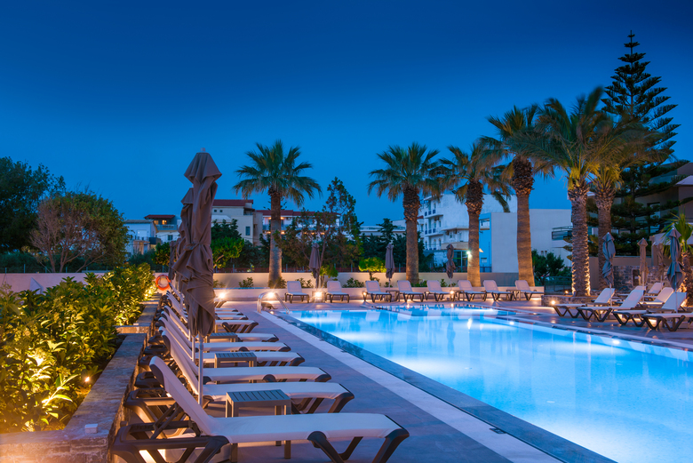Aparthotel Petousis Hotel & Suites