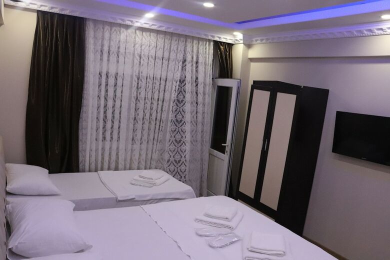 Hotel Kumsal Otel