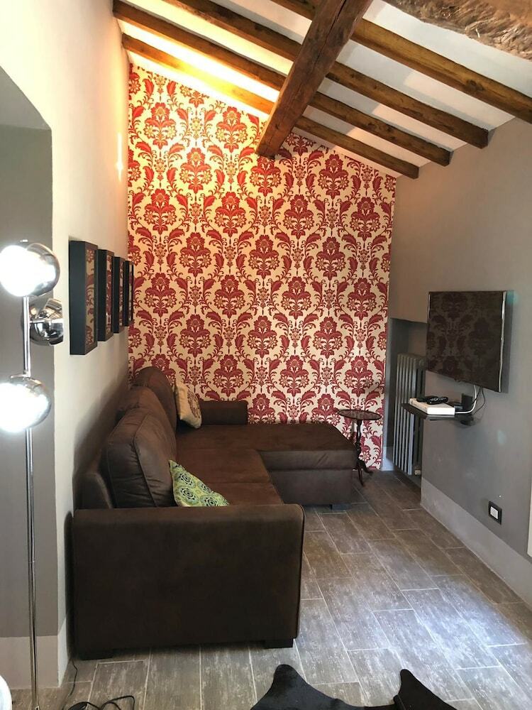 Villa Borgo Di Montacchiello