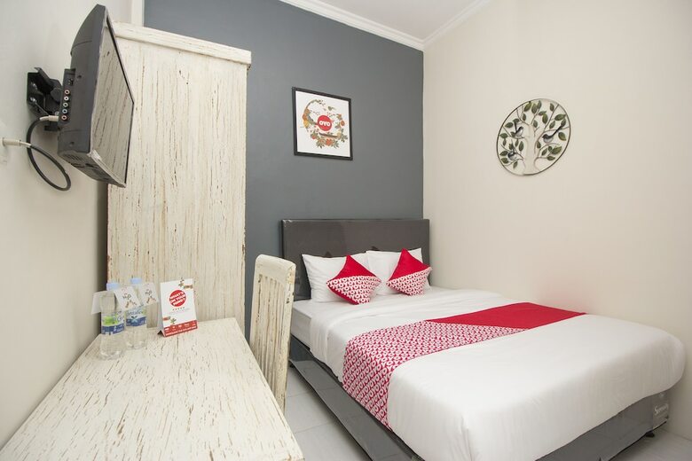Hotel Oyo 647 Irooms Homestay