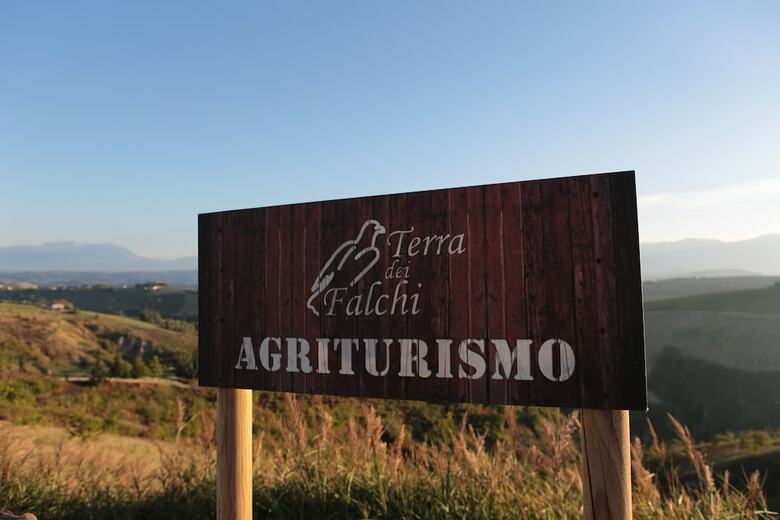 Agroturismo Agriturismo Terra Dei Falchi