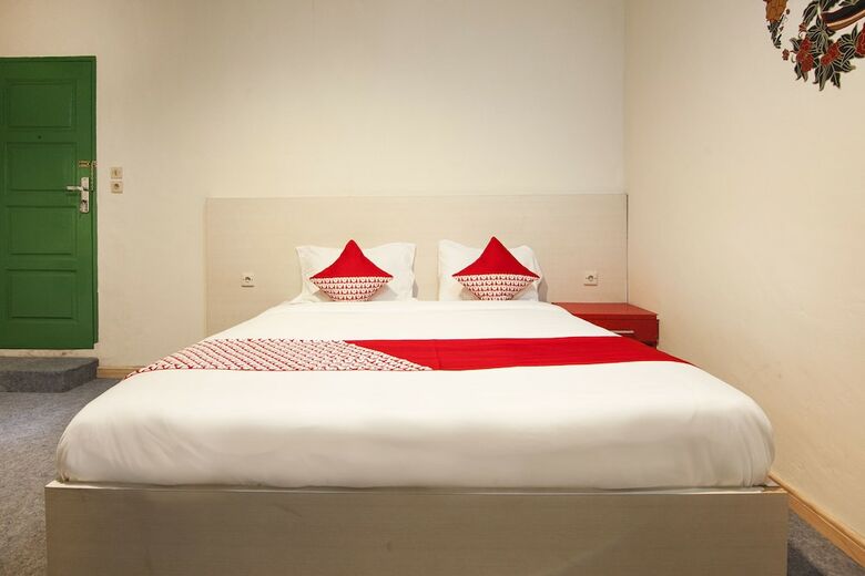 Oyo 529 Hotel Paninda