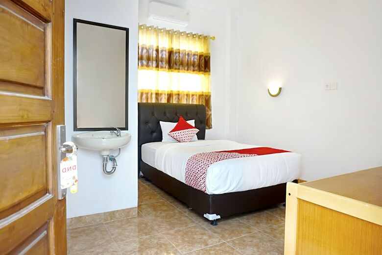 Hotel Oyo 694 Khasanah Residence