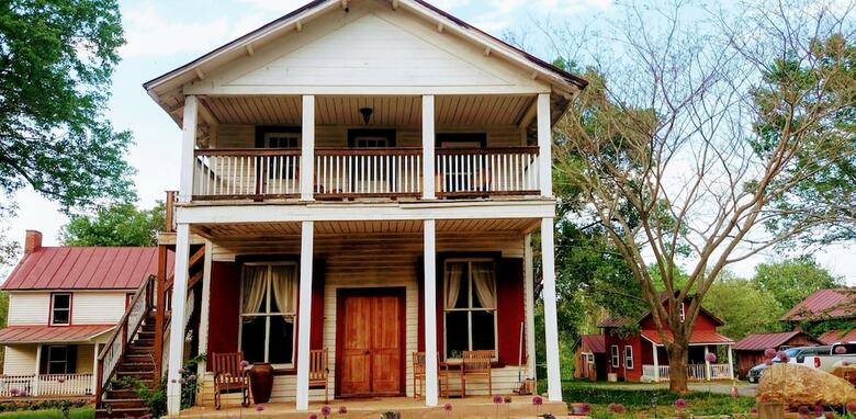 Bliss Point Farm And B&B Llc