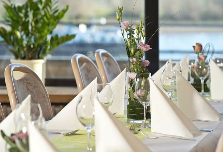 Hotel-restaurant Wacht Am Rhein