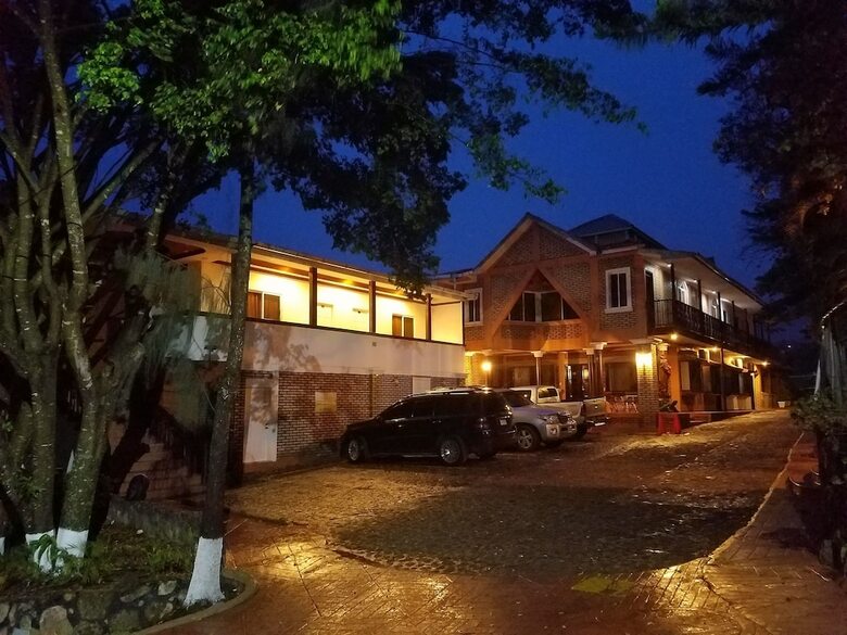 Hotel Quinta Pat. Resort And Restaurant