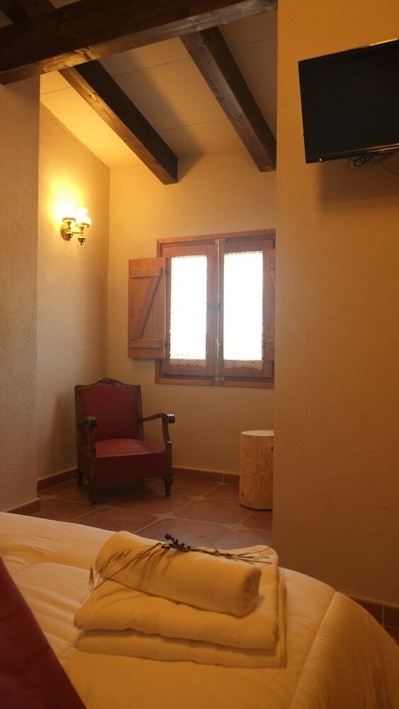 Agroturismo La Masia de Montpedr�s