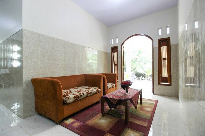 Hotel Reddoorz Near Museum Gunung Merapi