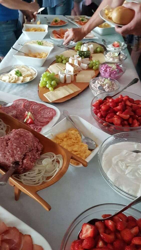 Hostal Campinghotel Eulenburg