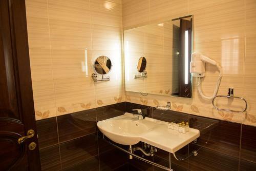 Hotel Kristall 139