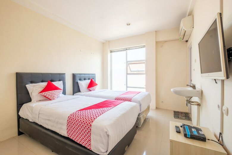 Hotel Oyo 935 Bongo Residence
