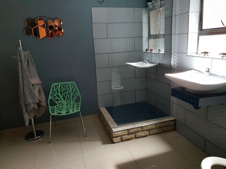 Hotel 51 On Church Guesthouse
