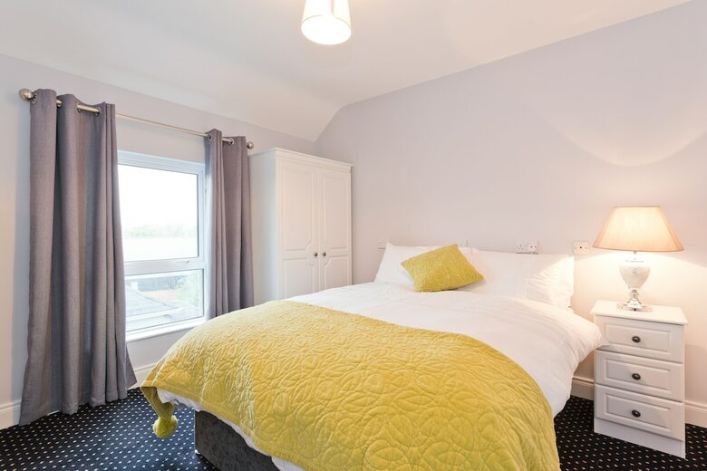 Hotel The Hatch Cavan
