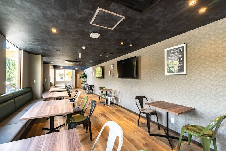 Hostal Ikidane Cyclist Hostel & Cafe Shimanami