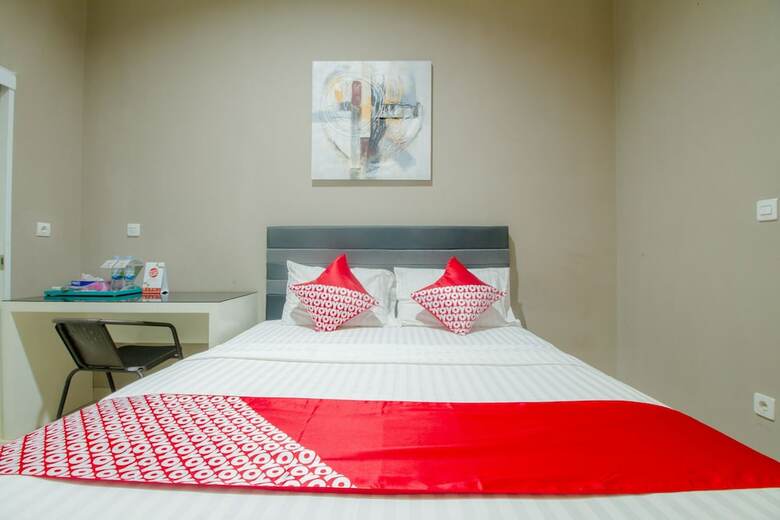 Hotel Oyo 871 Aira Costel