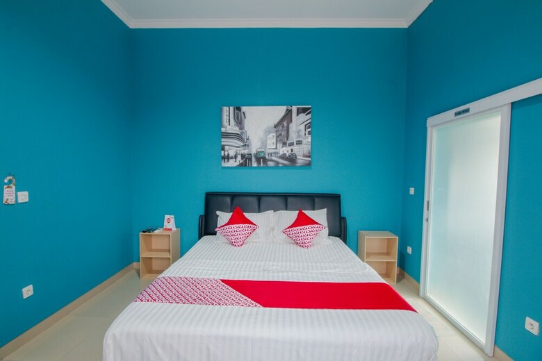 Hotel Oyo 871 Aira Costel
