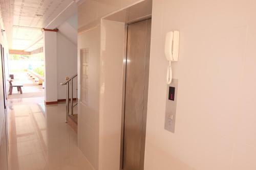 Thatphanom View Hotel