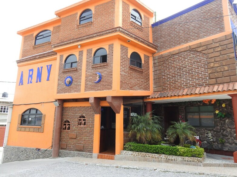 Hotel Posada Arny