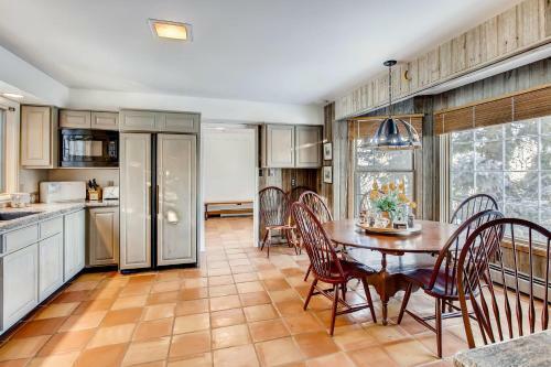 County Road Home 1761
