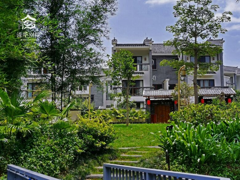 Guilin Pingle Tsinghua Villas