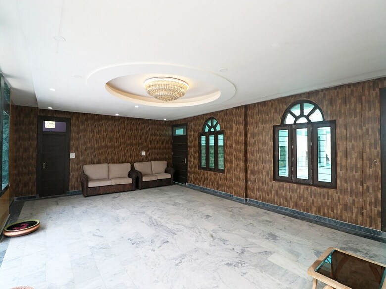 Hotel Capital O 30857 The Kd Resort