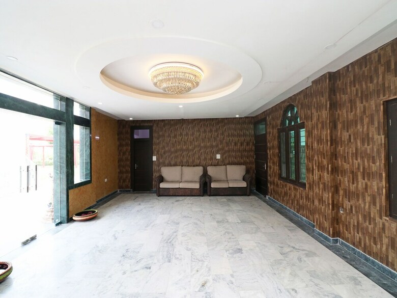 Hotel Capital O 30857 The Kd Resort
