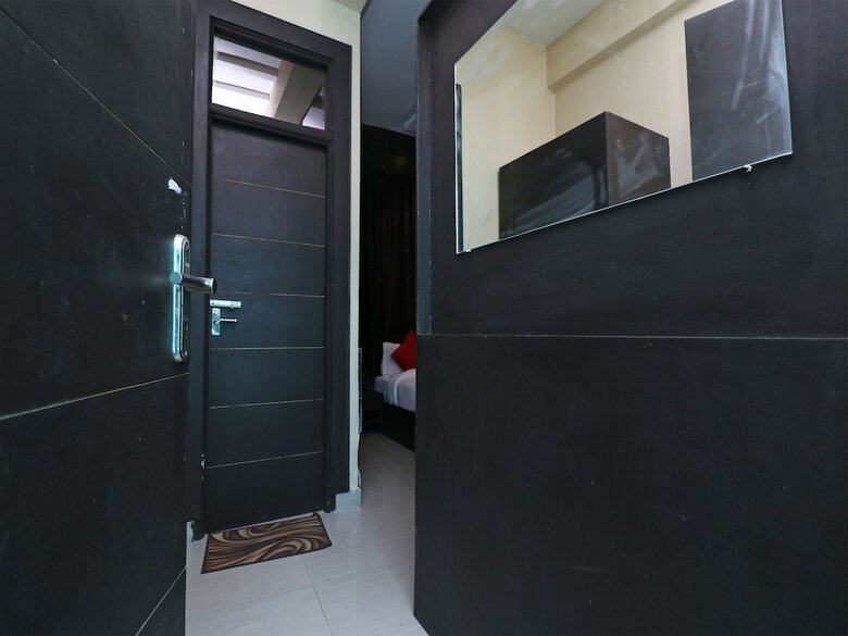 Hotel Capital O 30857 The Kd Resort