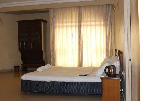 Hotel Pooja International