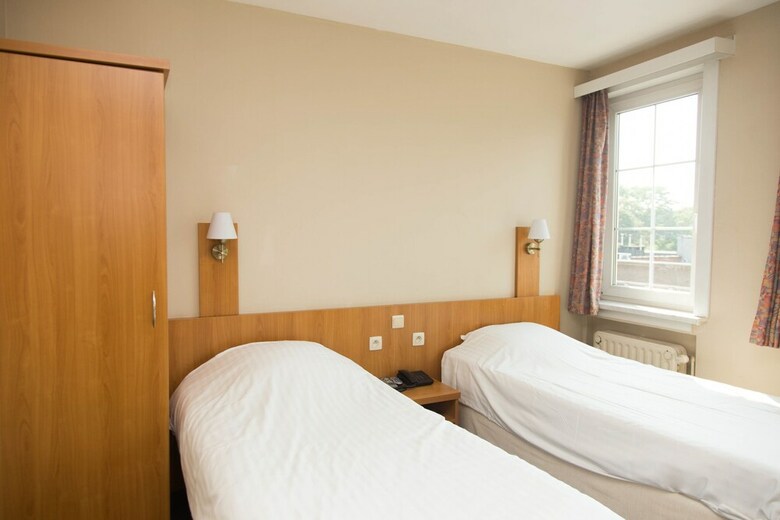 Hotel Bristol International