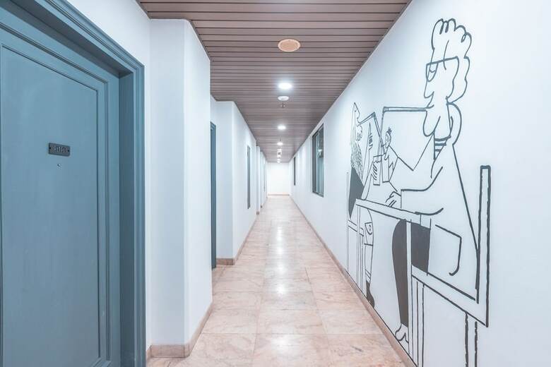 Oyo Townhouse 2 Hotel Gunung Sahari