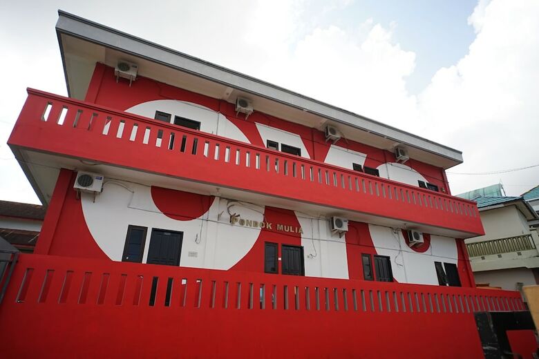 Hostal Oyo 1034 Pondok Mulia Guest House