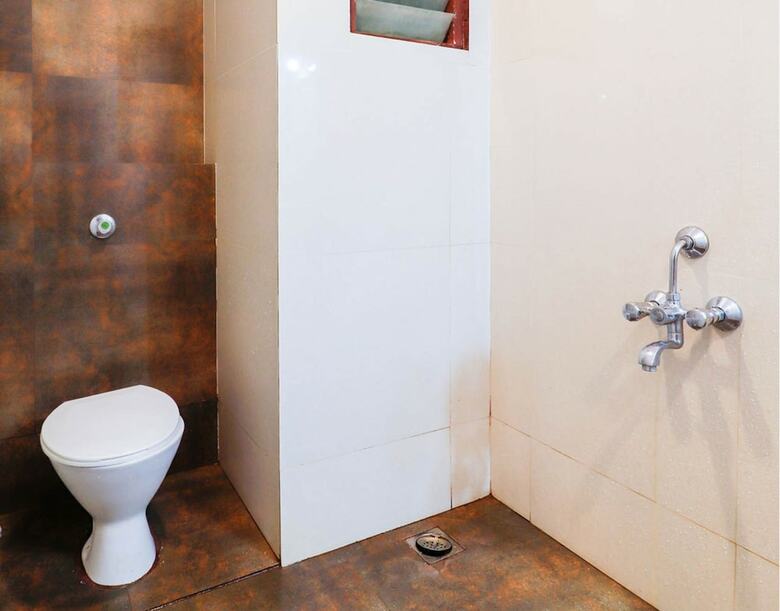 Hotel Oyo 28076 Samrudhi Residency