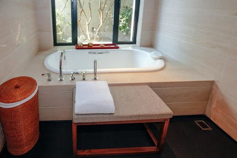 Hotel Ahn Luh Zhujiajiao