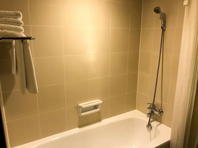 Hotel Sparks Luxe Jakarta