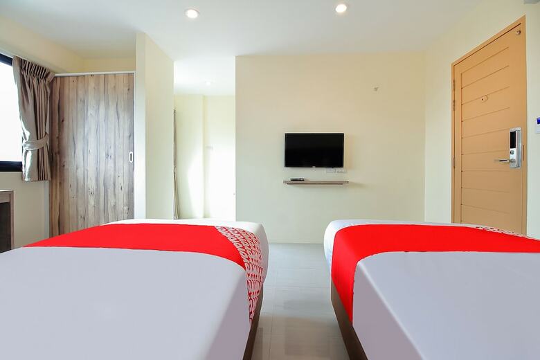 Hotel Oyo 243 The All Residence