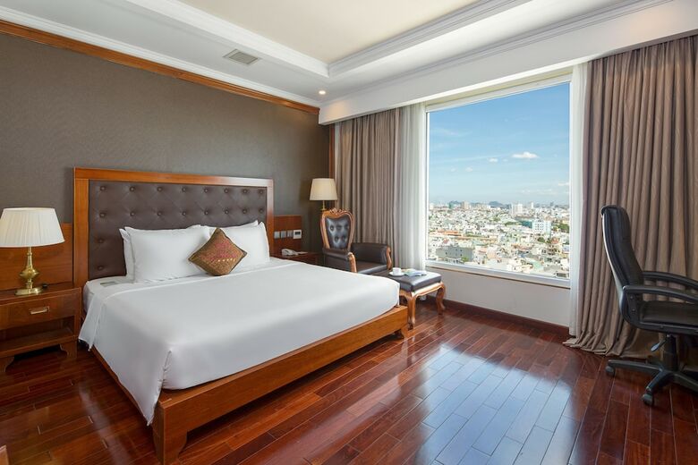 Hotel Hom - How Da Nang Airport