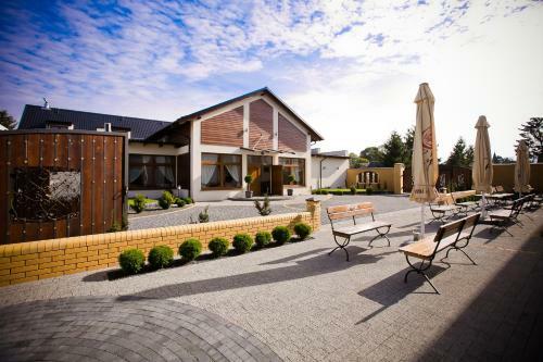 Bed & Breakfast Cedrowy Dworek