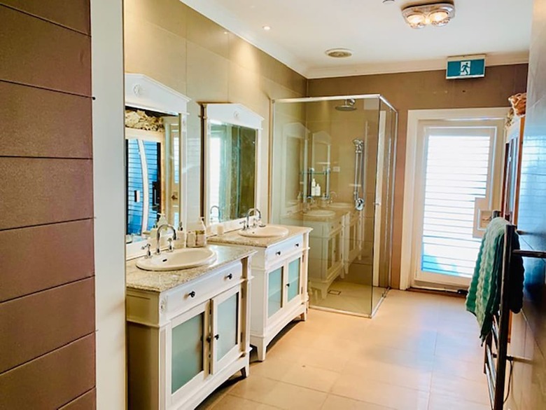 Grand Gippsland Home Sleeps Up To 28