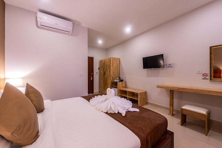 Double S Hotel