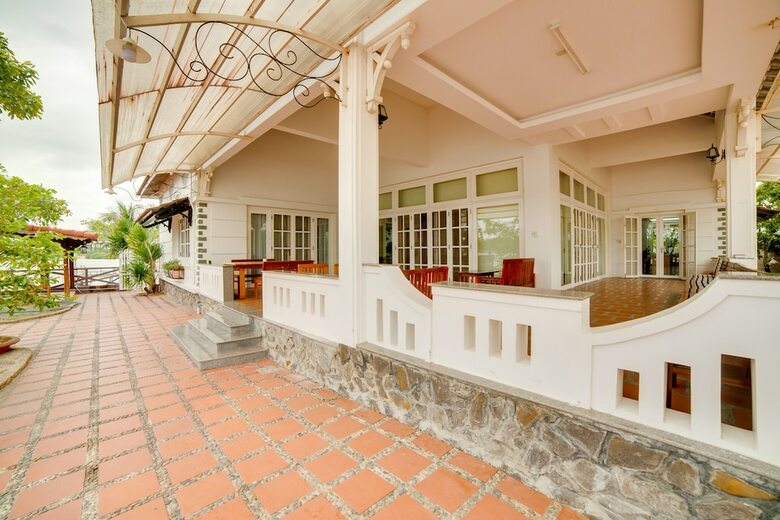 Allure Garden Hotel