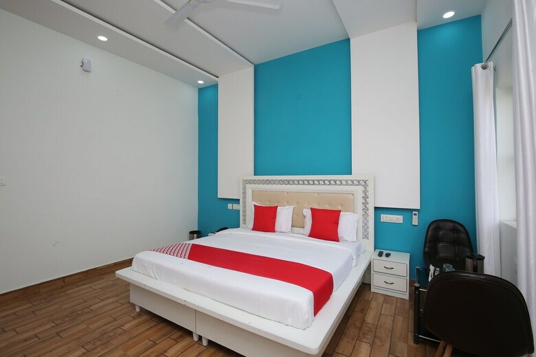 Hotel Oyo 42991 Mehra Dhaba