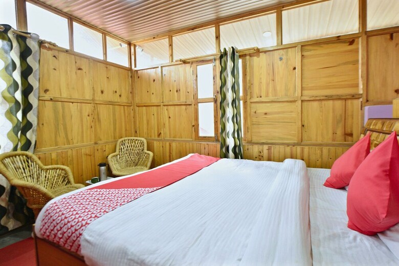 Hotel Oyo 29888 Nature Treat