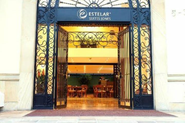 Hotel Suite Jones Estelar