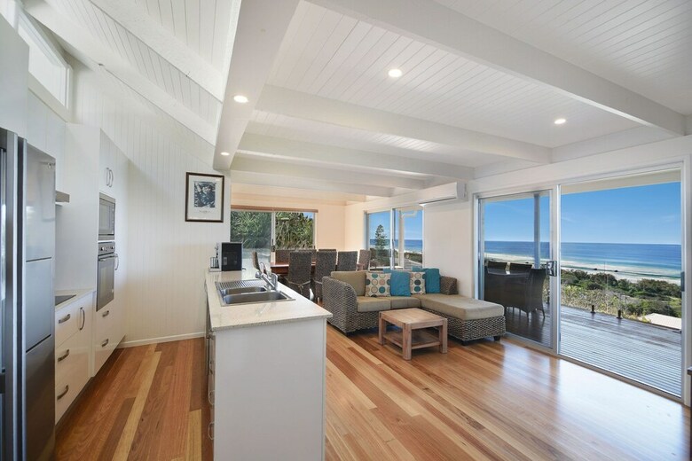 Peregians Viewing Deck, 324 David Low Way, Peregian Beach, Noosa Area