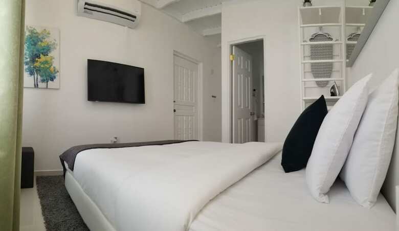 Aibonito Hotel 206