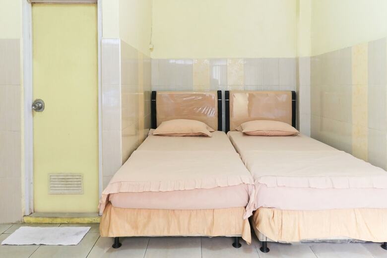 Motel Penginapan Syariah Prenjak
