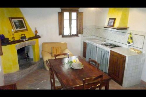Pienza Villa Sleeps 13 Pool Wifi