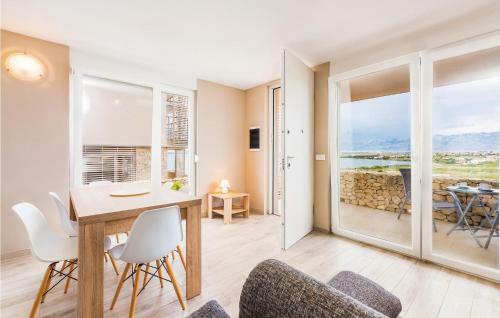 Two-bedroom Apartment In Povljana